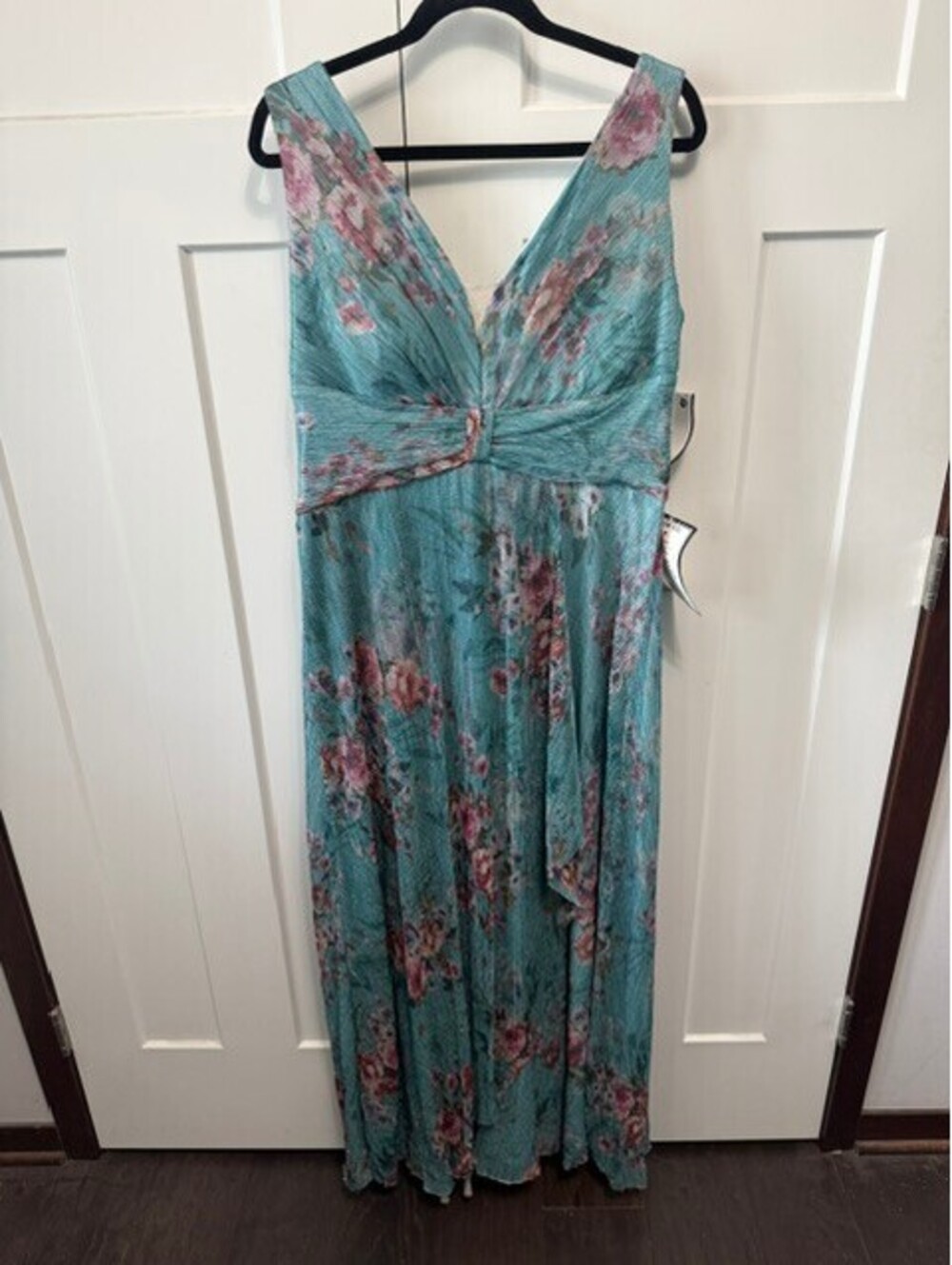 NWT from Macy's teal floral formal/prom dress maxi size 14 Large-XLarge